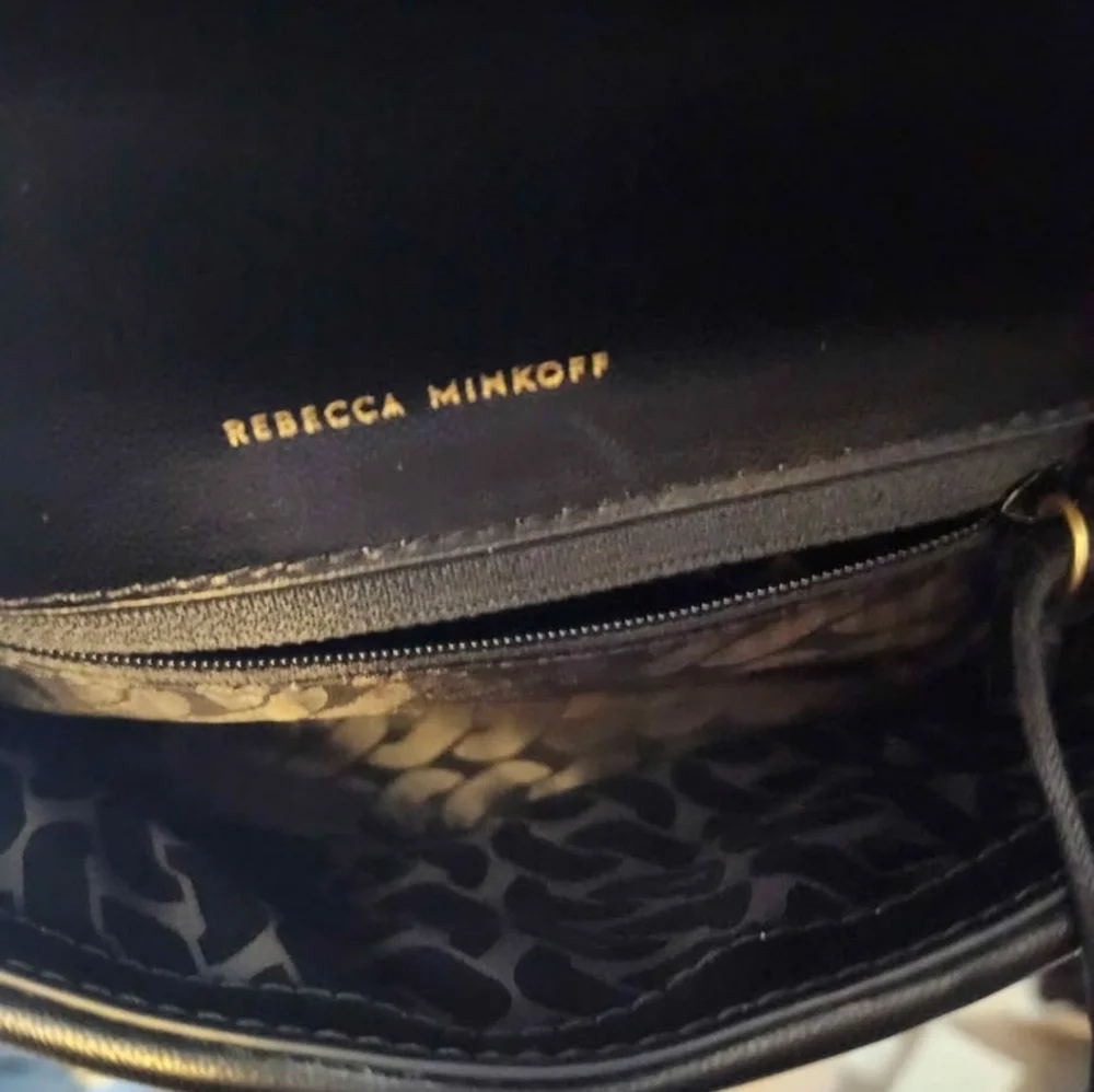 Rebecca Minkoff Edie Valentine's Handbag - Picture 6 of 7